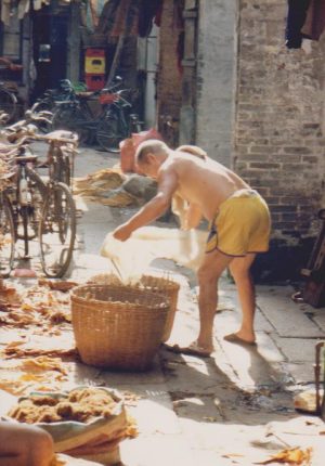 Kiina Guangshou ukko tonkii koria by Vaula Norrena 1992