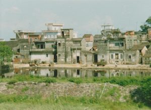 Kiina Wushou jokivarsi kylä Vaula Norrena 1992